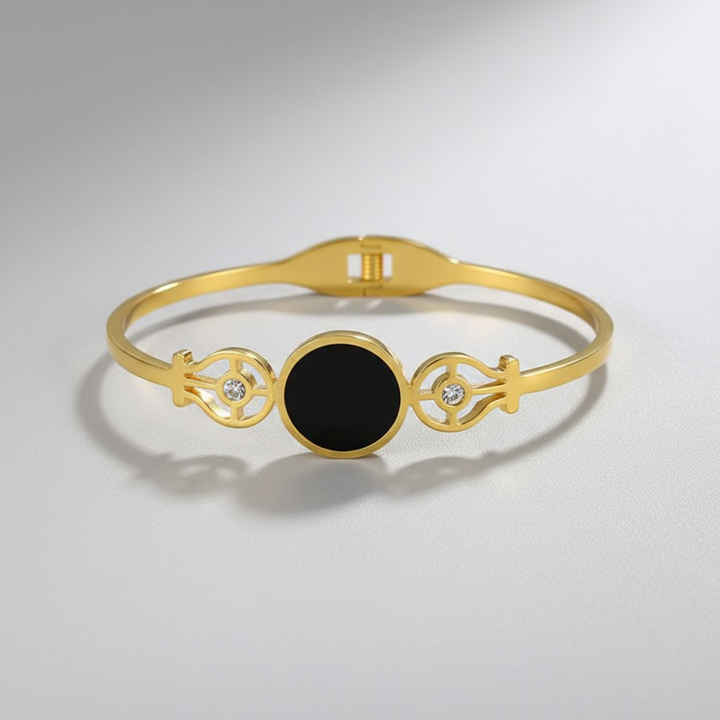 Anti Tarnish Stainless Steel Gold Korean Round Clove Stylish Bracelet